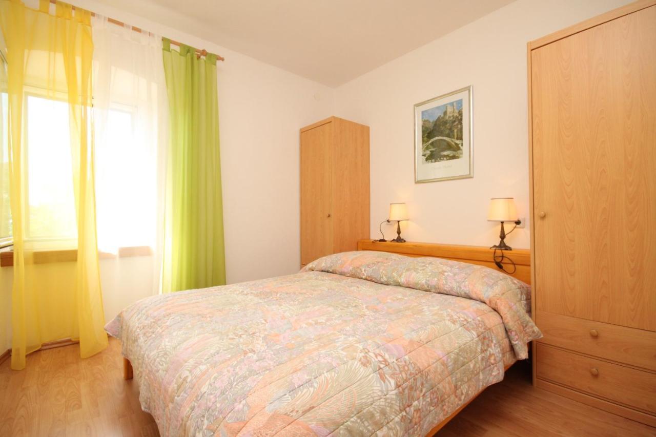 Apartments With A Parking Space Sali, Dugi Otok - 8084 Bagian luar foto
